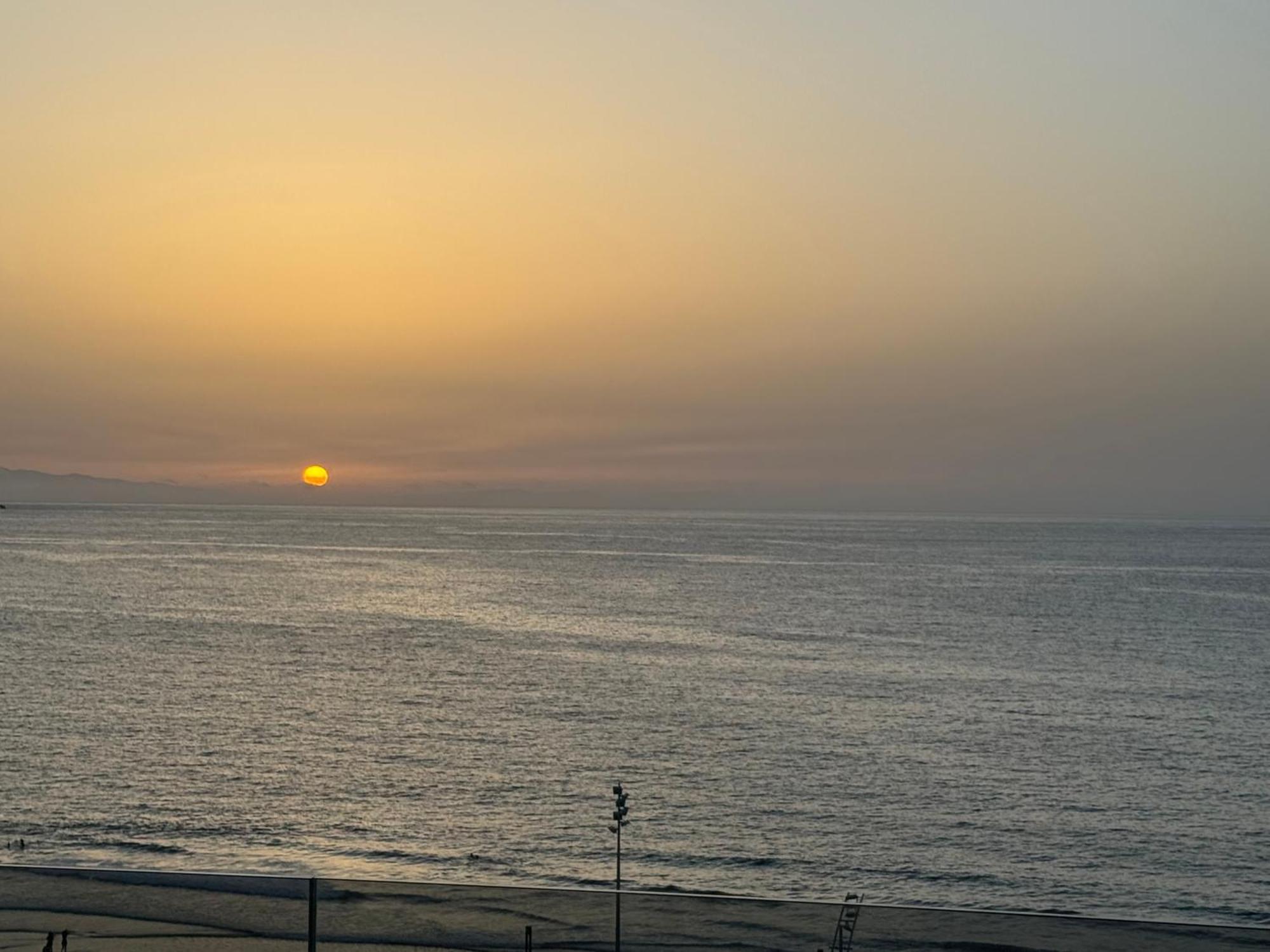 Vistas Mar Playa Las Canteras Primera Linea Wifi Las Palmas de Gran Canaria Exterior photo